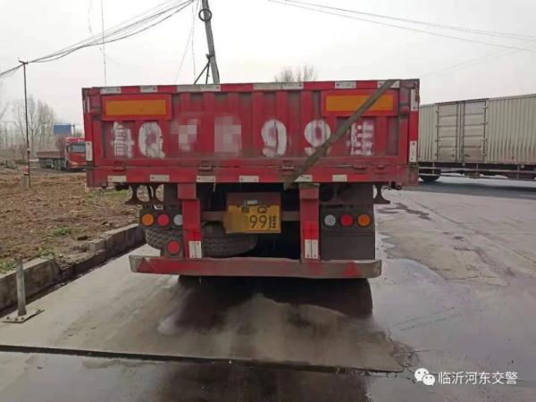 挂车也有“双胞胎”？临沂公安交警查获套牌重型半挂车