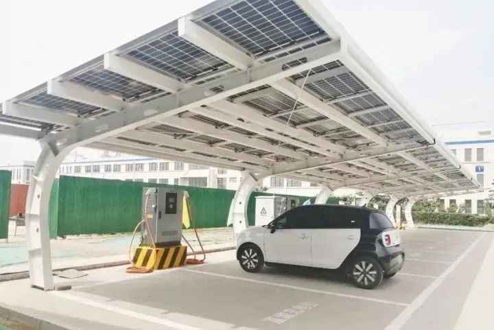 光储充一体化电站相继落地，有力推动解决新能源汽车充电难问题